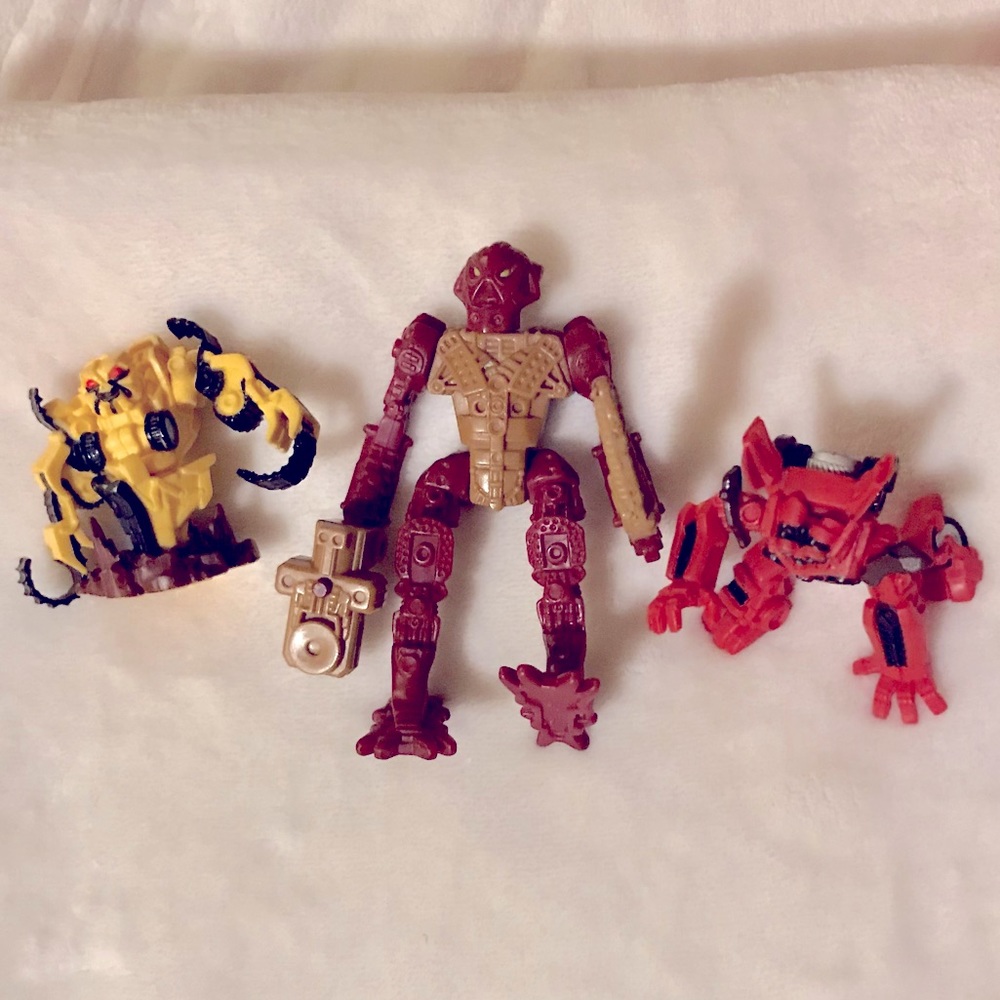 Set of 3 Action Figures